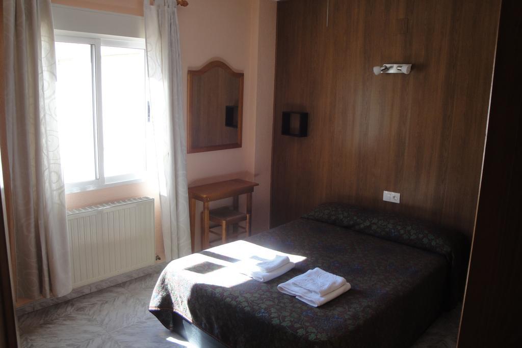 Hostal Cristina Denia Dış mekan fotoğraf