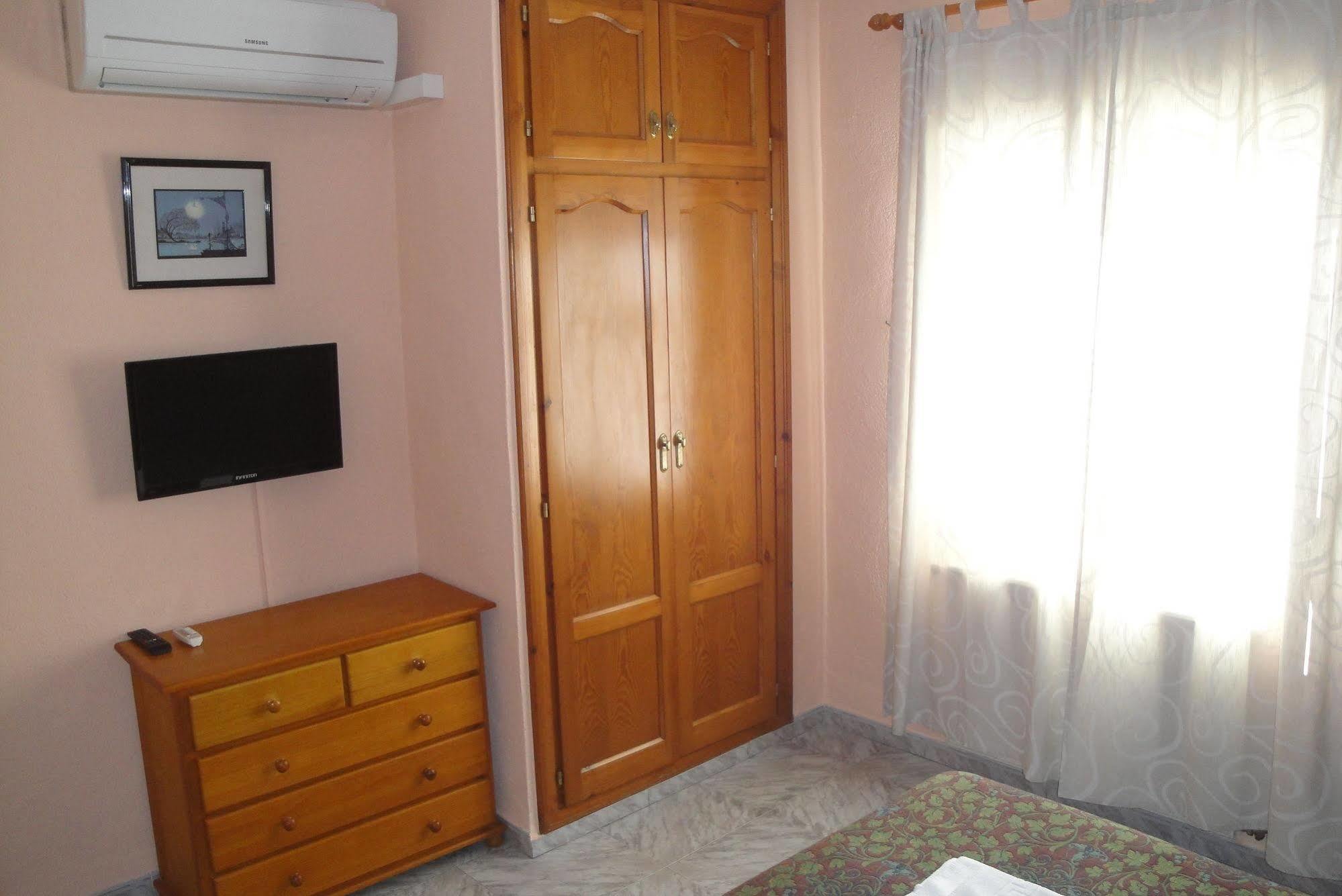 Hostal Cristina Denia Dış mekan fotoğraf