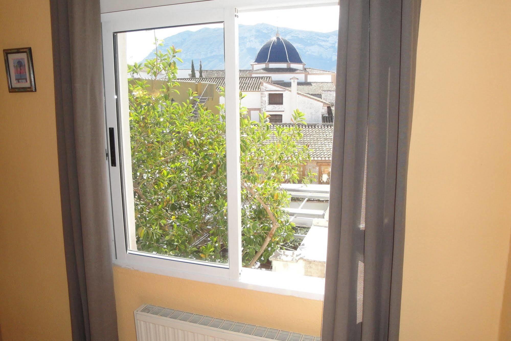 Hostal Cristina Denia Dış mekan fotoğraf