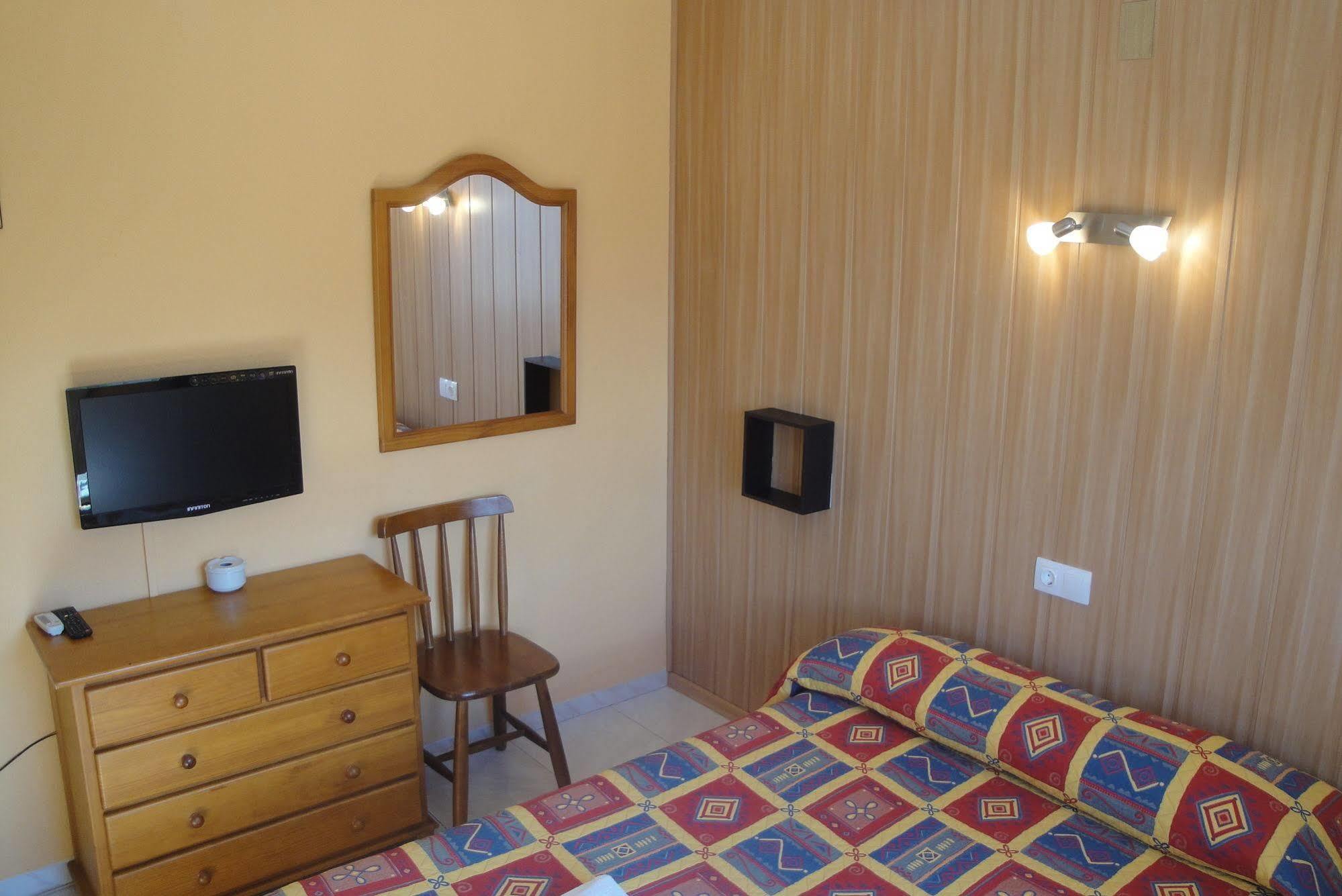Hostal Cristina Denia Dış mekan fotoğraf
